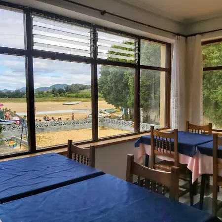 Hotel Villa *