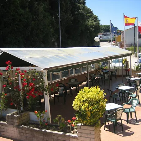 Hotel Villa Szálloda Isla Plana