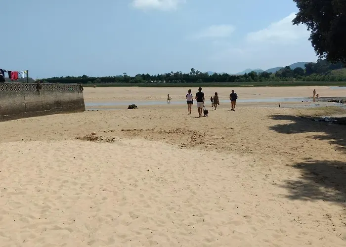 Hotel Villa מלון